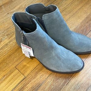 Grey ankle booties, short heels and comfy! NWT